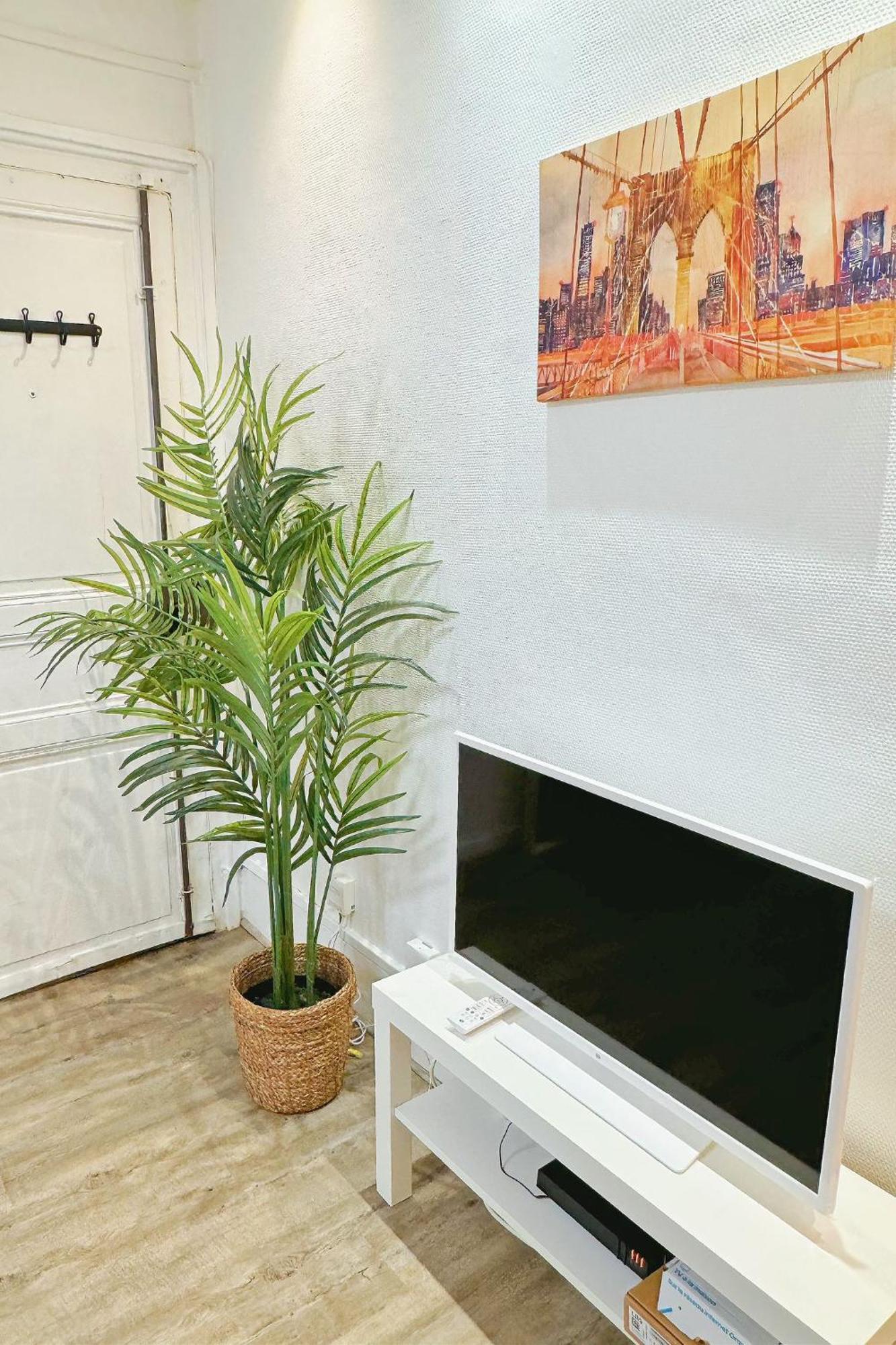 2 Minutes Metro Pasteur Paris 15Th Cosy Apartment Free Parking Buitenkant foto